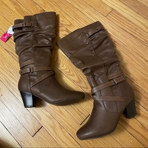 Zip up boots